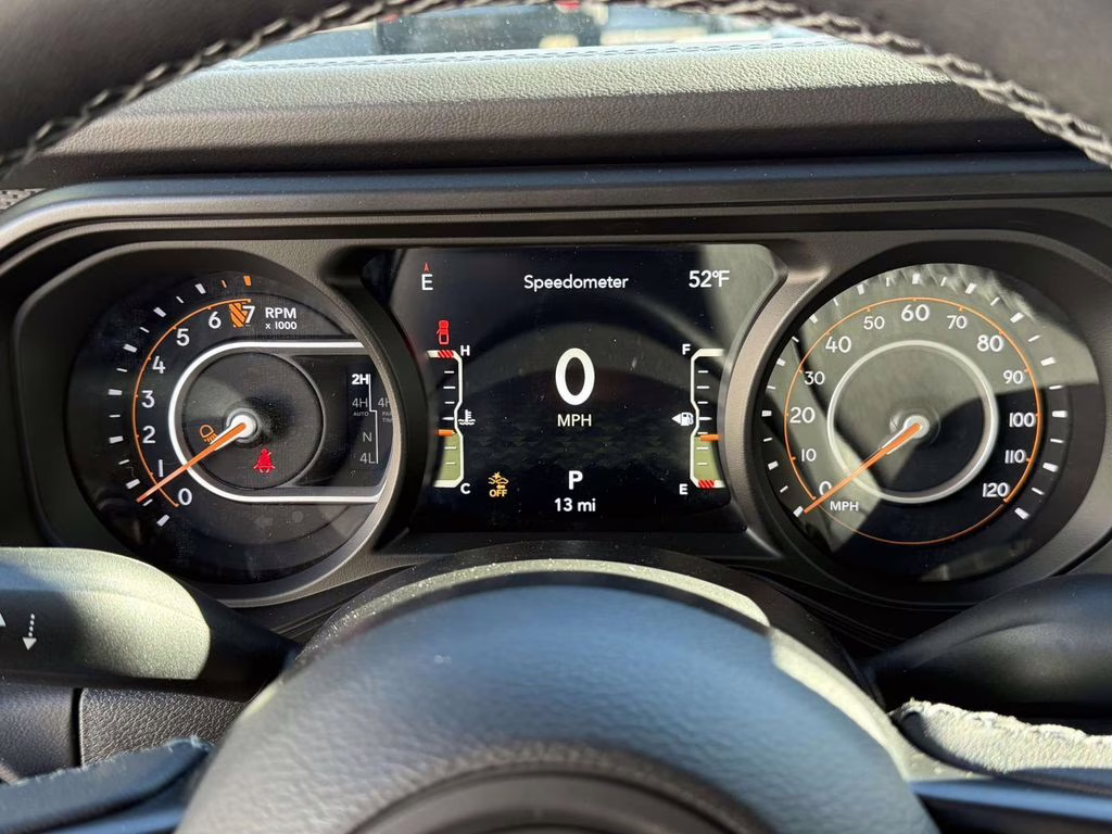 2026 Bright White Clearcoat Jeep Gladiator Rubicon 4X4 Truck