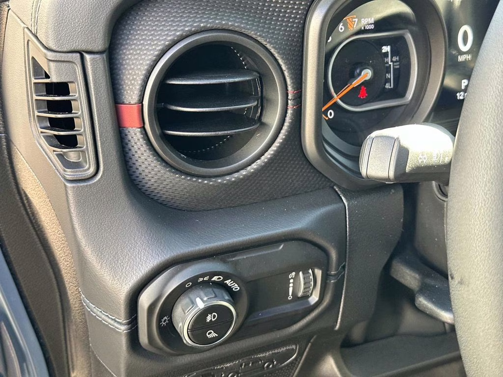 2026 Anvil Clearcoat Jeep Gladiator Rubicon 4X4 Truck