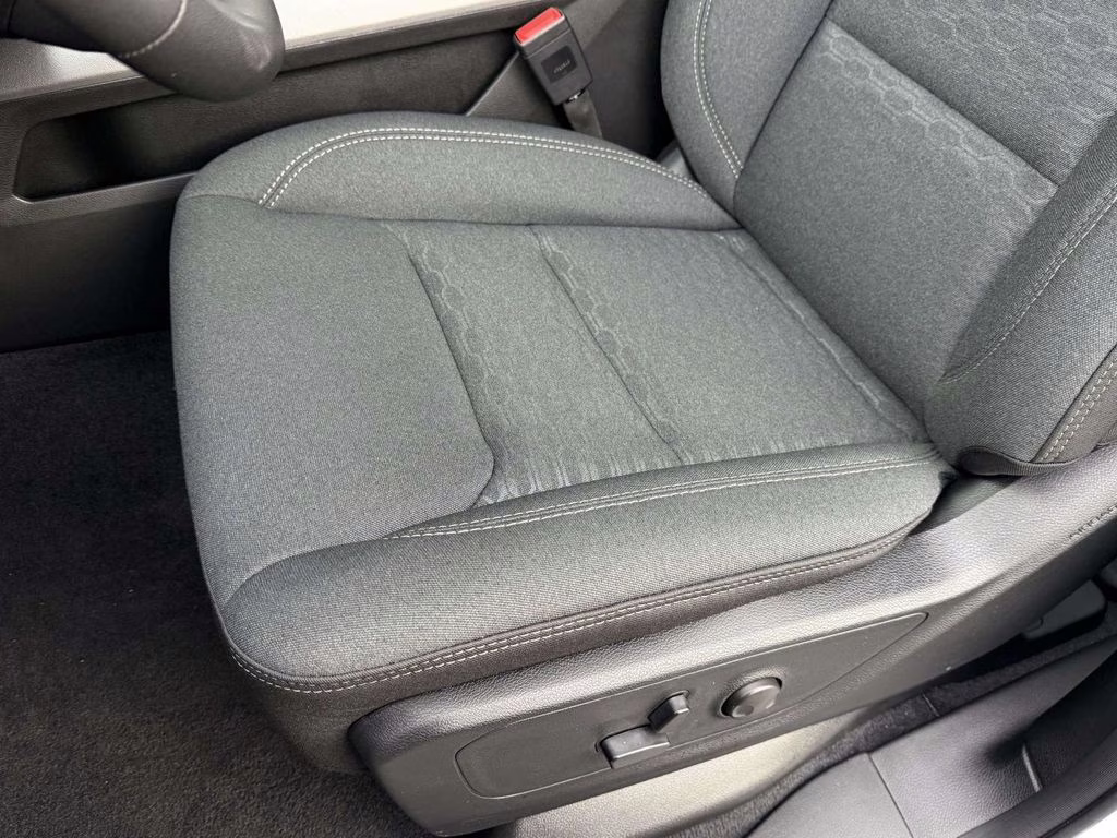 2026 Bright White Clearcoat Ram 1500 Big Horn/Lone Star 4X4 Truck