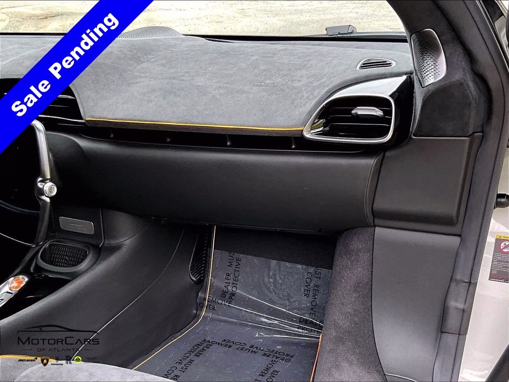 2025 White McLaren Artura Carbon Fiber Exterior Pack RWD Convertible