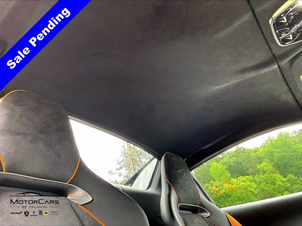 2025 White McLaren Artura Carbon Fiber Exterior Pack RWD Convertible