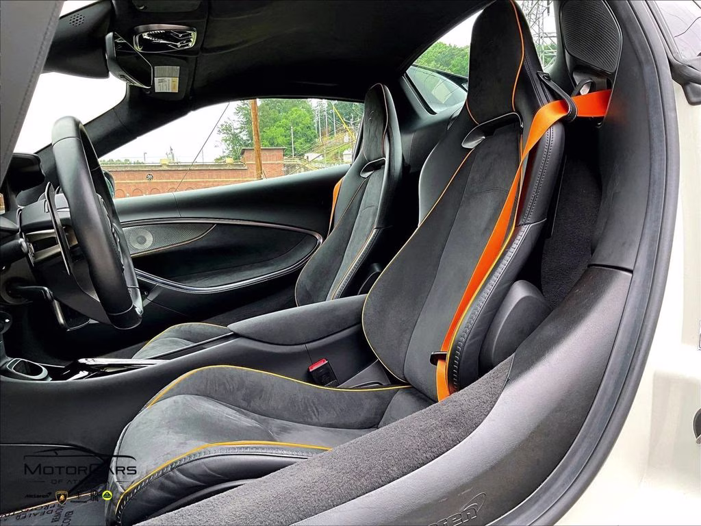 2025 White McLaren Artura Performance MSO Carbon Spec RWD Convertible