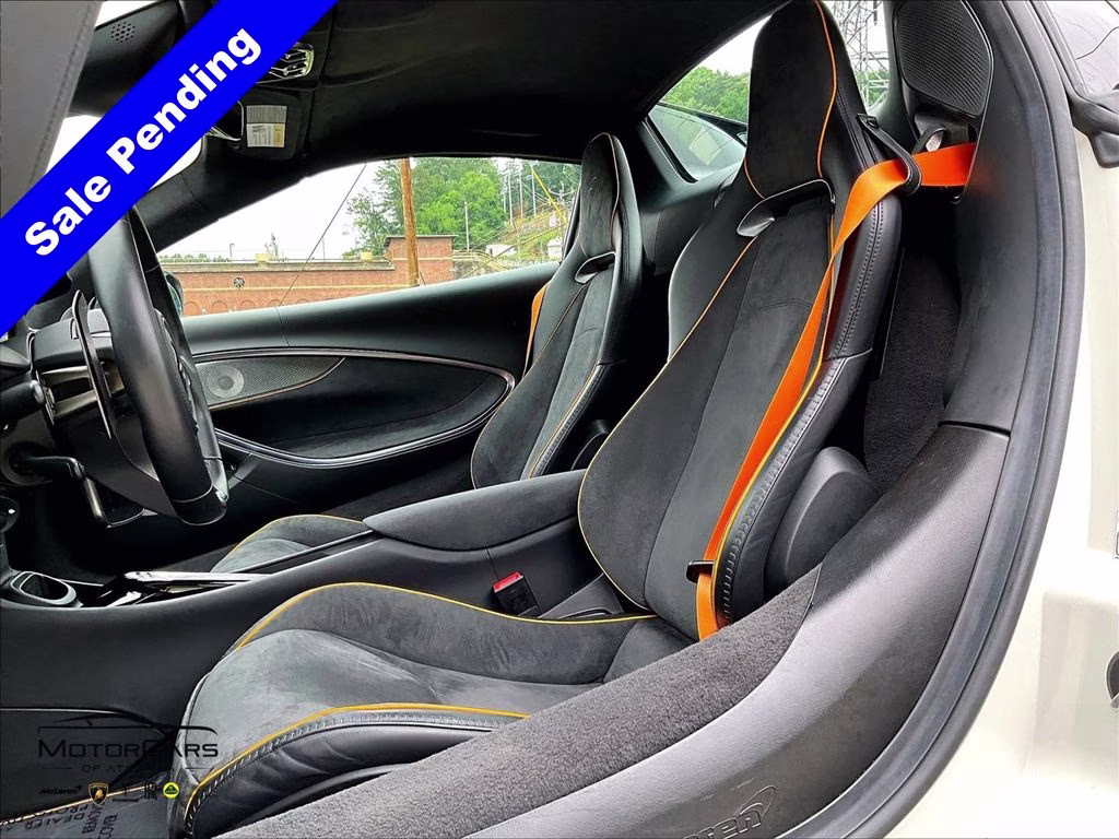 2025 White McLaren Artura Carbon Fiber Exterior Pack RWD Convertible