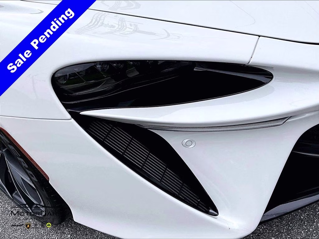 2025 White McLaren Artura Carbon Fiber Exterior Pack RWD Convertible