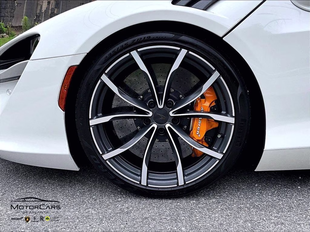 2025 White McLaren Artura Performance MSO Carbon Spec RWD Convertible