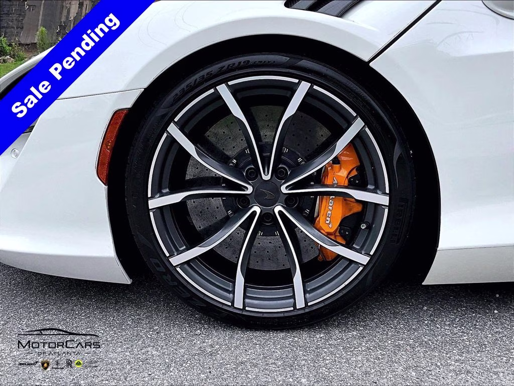 2025 White McLaren Artura Carbon Fiber Exterior Pack RWD Convertible