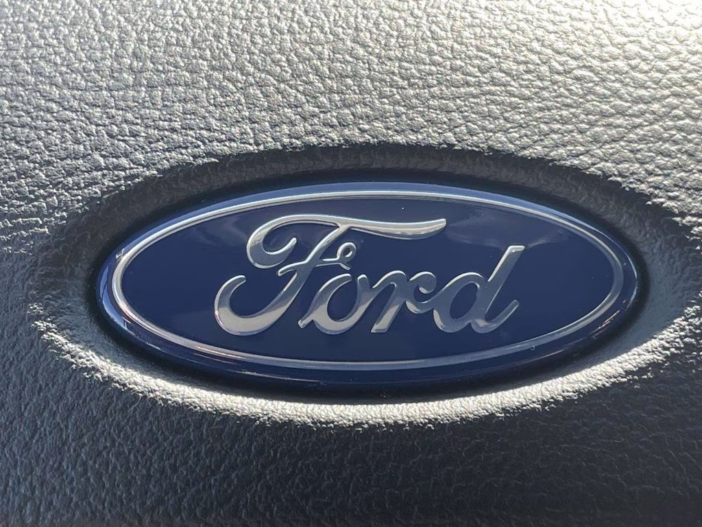 2026 Oxford White Ford Transit Cargo Van Base RWD Van