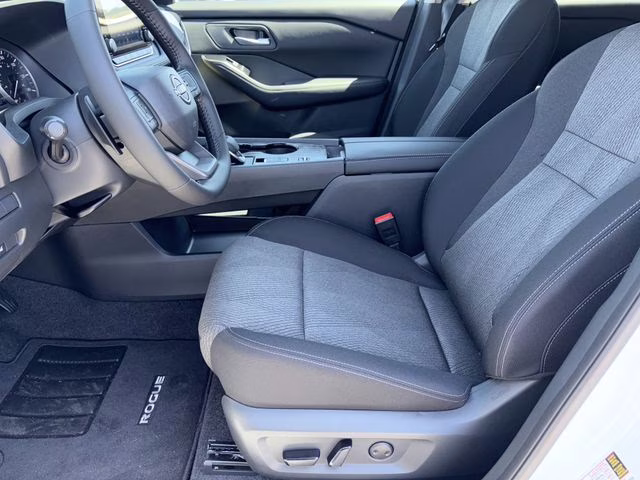 2026 Everest White Pearl Tricoat Nissan Rogue SV FWD SUV