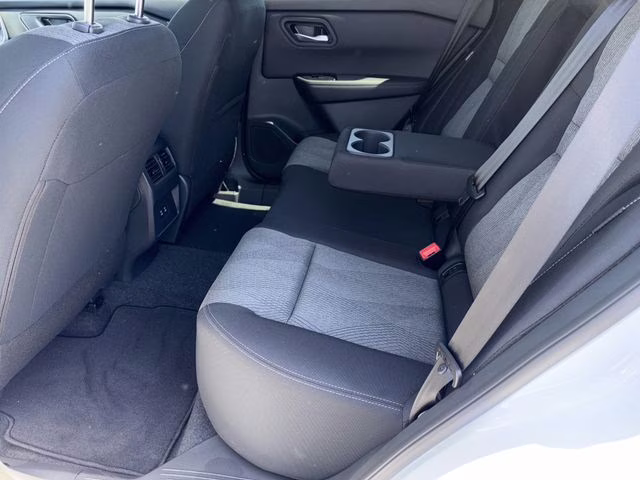 2026 Everest White Pearl Tricoat Nissan Rogue SV FWD SUV