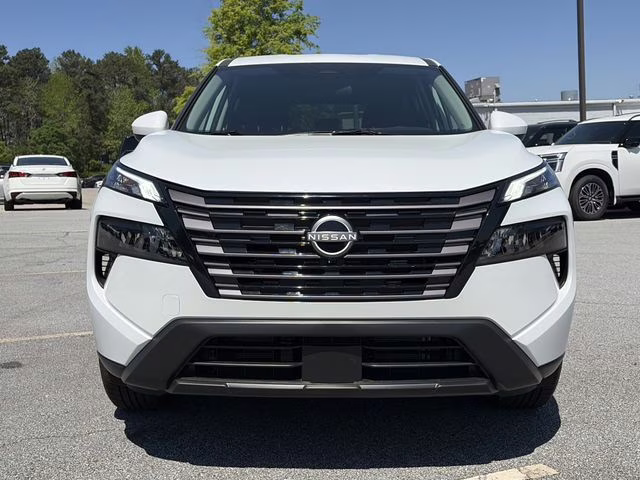 2026 Everest White Pearl Tricoat Nissan Rogue SV FWD SUV