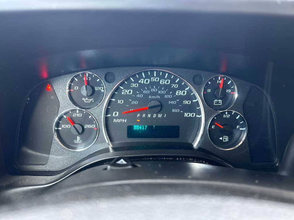 2022 Summit White Chevrolet Express 2500 Work Van RWD Van