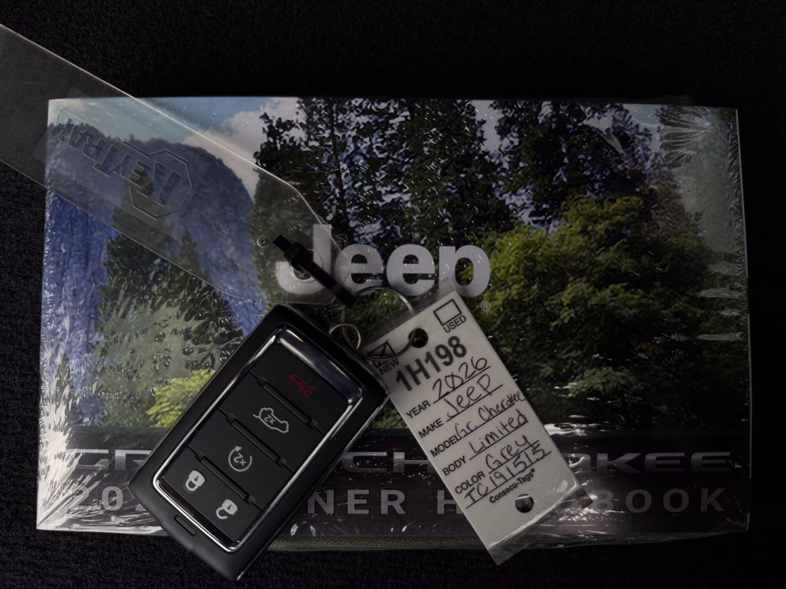 2026 Baltic Gray Metallic Clearcoat Jeep Grand Cherokee Limited 4X4 SUV