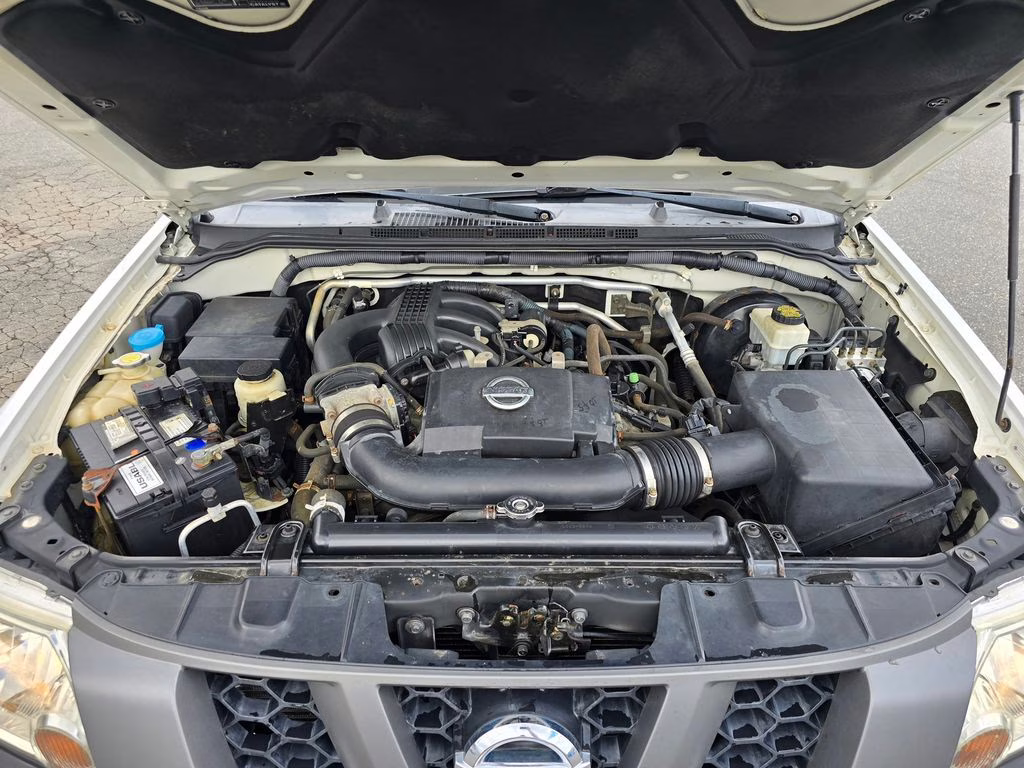 2008 Avalanche Nissan Xterra S 4X4 SUV