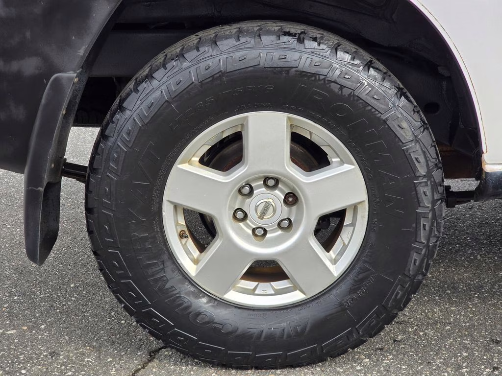 2008 Avalanche Nissan Xterra S 4X4 SUV