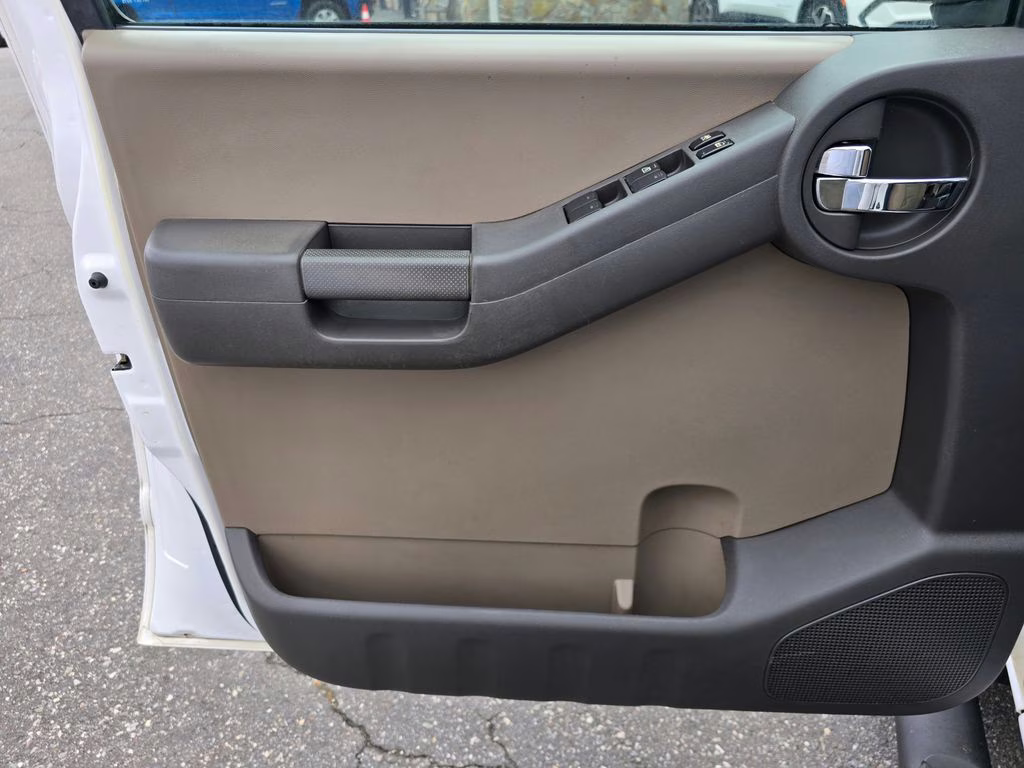 2008 Avalanche Nissan Xterra S 4X4 SUV