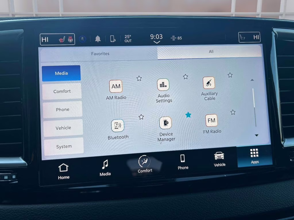 2024 Diamond Black Crystal Pearlcoat Chrysler Pacifica Touring L FWD Van