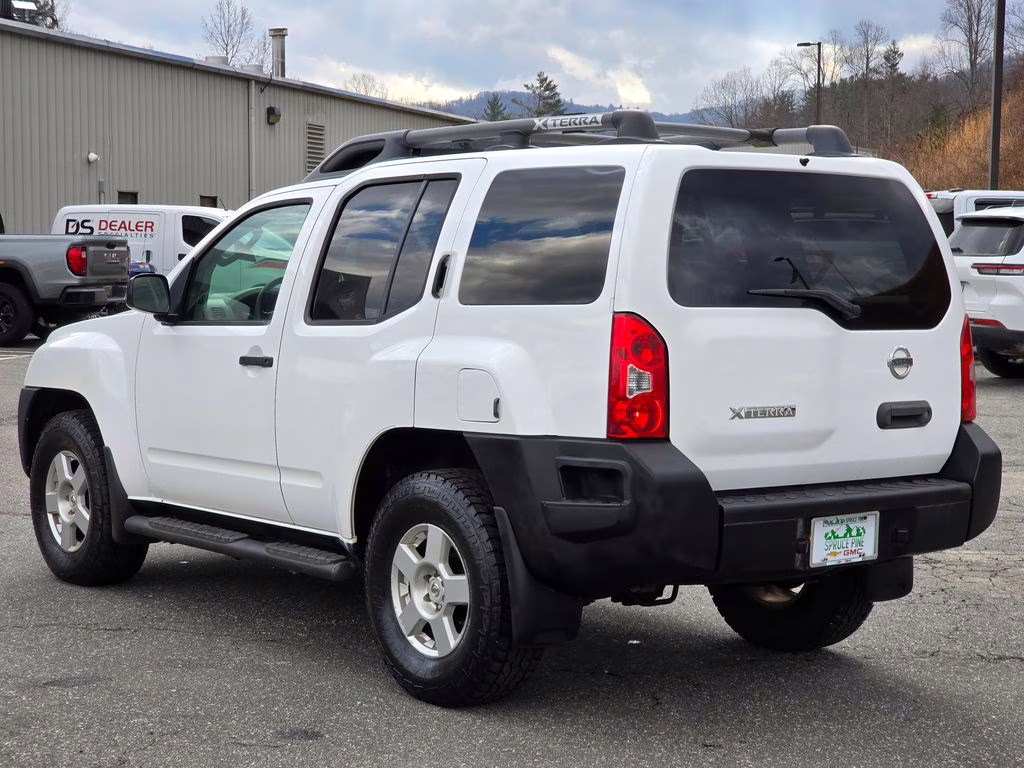 2008 Avalanche Nissan Xterra S 4X4 SUV