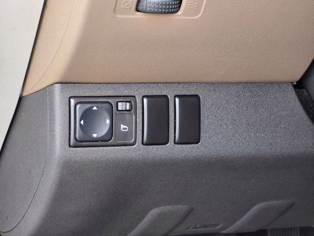 2008 Avalanche Nissan Xterra S 4X4 SUV