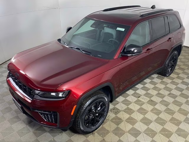 2026 Velvet Red Pearlcoat Jeep Grand Cherokee Altitude 4X4 SUV