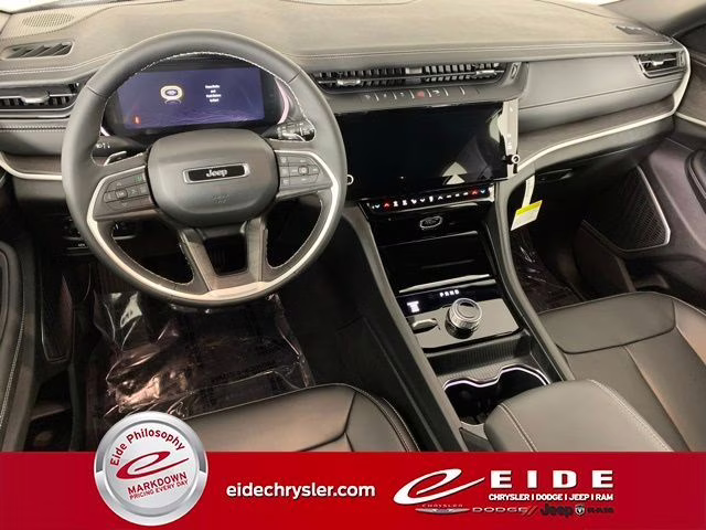 2026 Velvet Red Pearlcoat Jeep Grand Cherokee Limited 4X4 SUV