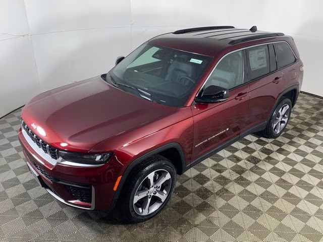 2026 Velvet Red Pearlcoat Jeep Grand Cherokee Limited 4X4 SUV