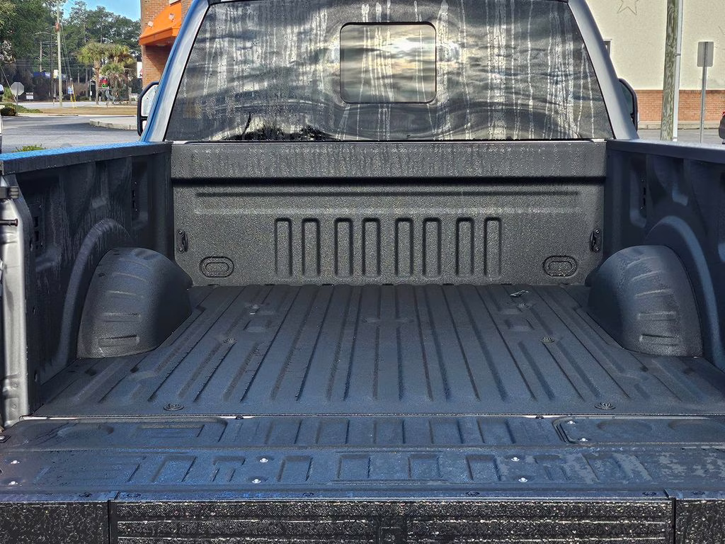 2025 Carbonized Gray Metallic Ford Super Duty F-350 SRW Lariat 4X4 Truck