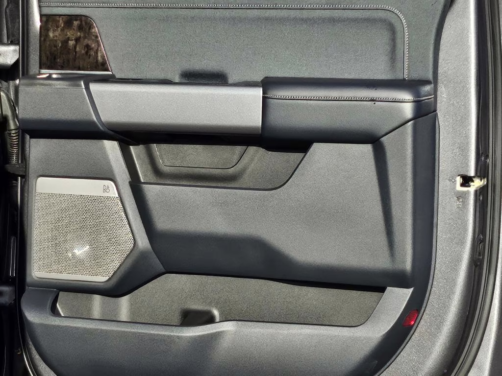 2025 Carbonized Gray Metallic Ford Super Duty F-350 SRW Lariat 4X4 Truck