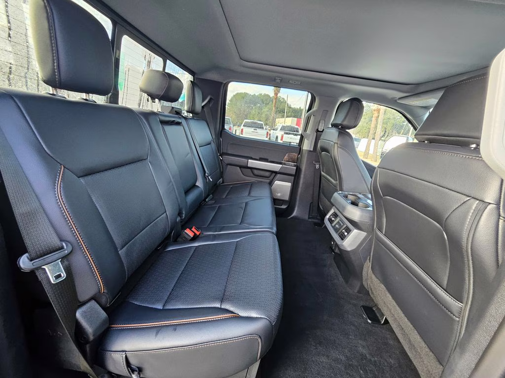 2025 Carbonized Gray Metallic Ford Super Duty F-350 SRW Lariat 4X4 Truck