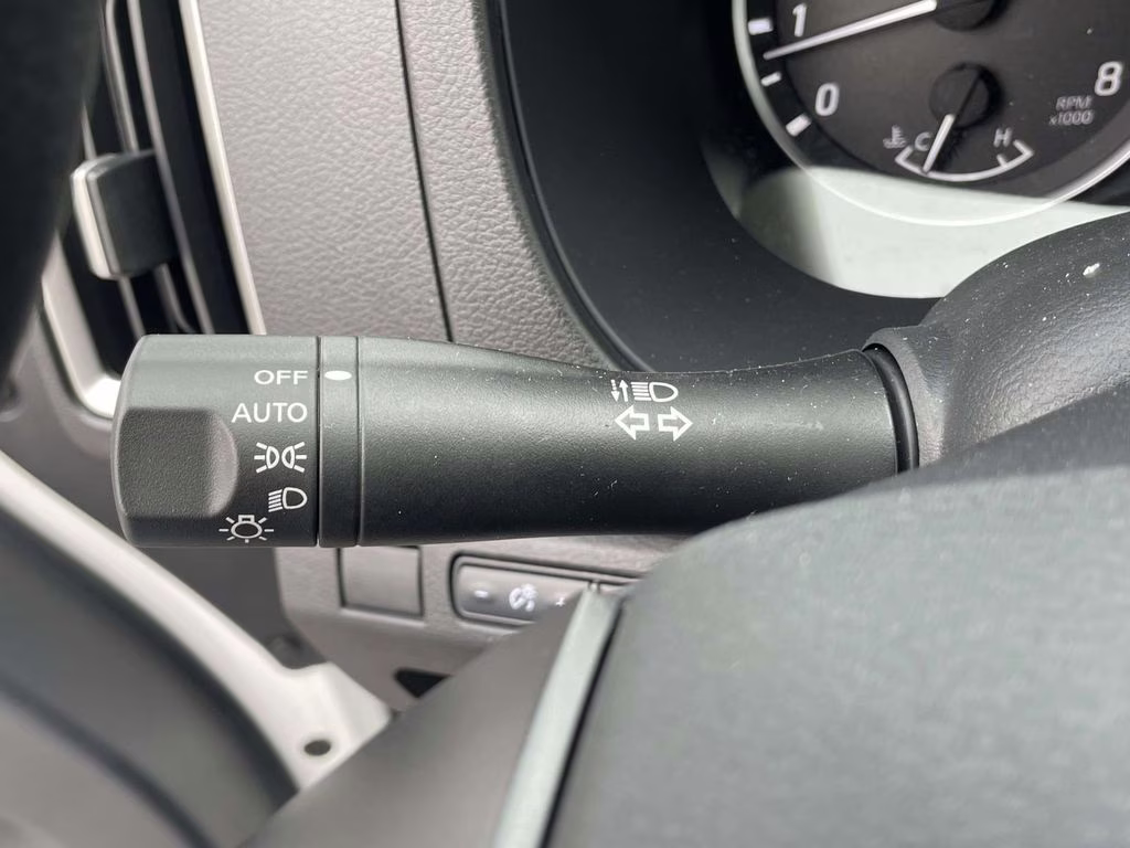 2026 Glacier White Nissan Frontier SV 4X4 Truck