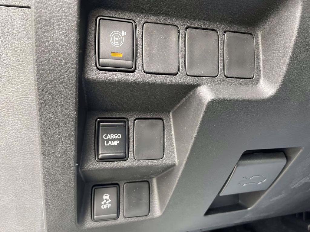 2026 Glacier White Nissan Frontier SV 4X4 Truck