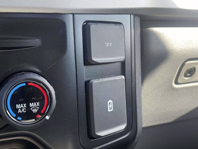 2026 Oxford White Ford Super Duty F-250 SRW XL 4X4 Truck