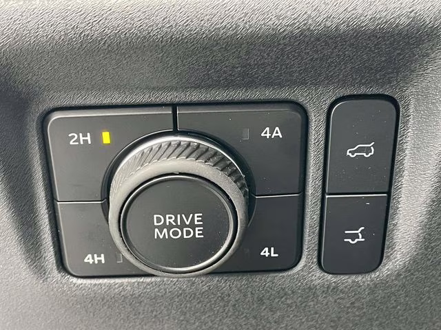 2026 White Metallic Ford Expedition Max Platinum 4X4 SUV