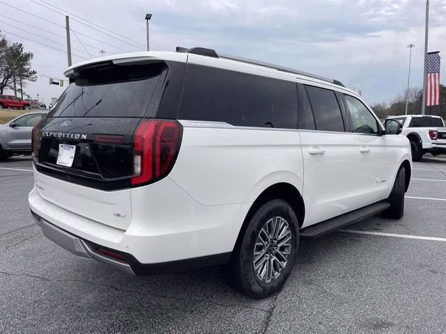 2026 White Metallic Ford Expedition Max Platinum 4X4 SUV
