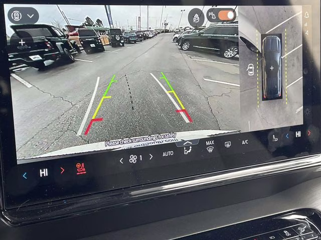 2026 White Metallic Ford Expedition Max Platinum 4X4 SUV