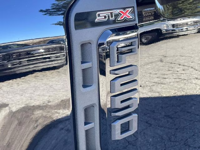 2026 Black Metallic Ford Super Duty F-250 SRW XL 4X4 Truck