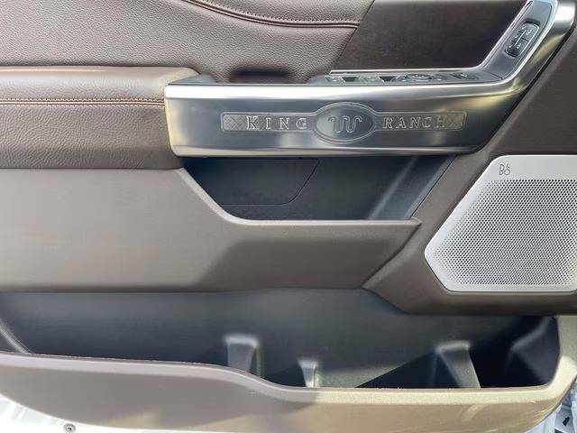 2026 Oxford White Ford Super Duty F-250 SRW King Ranch 4X4 Truck