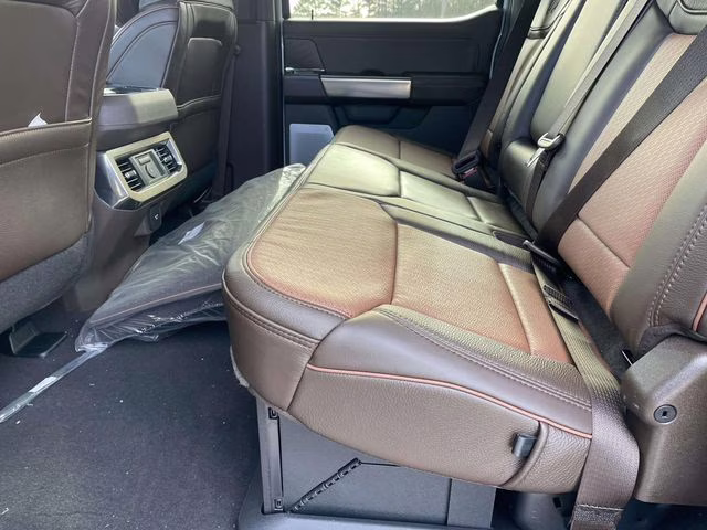 2026 Oxford White Ford Super Duty F-250 SRW King Ranch 4X4 Truck