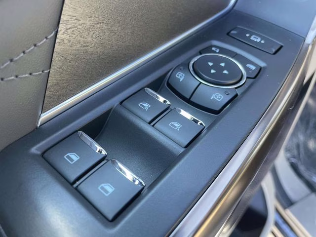 2026 Black Metallic Ford Super Duty F-350 SRW Platinum 4X4 Truck