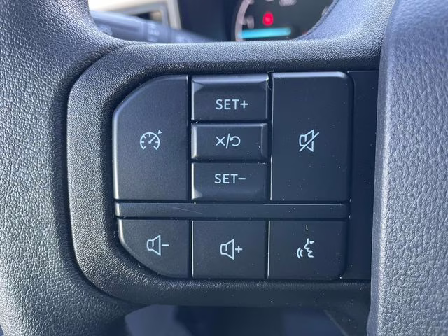 2026 Oxford White Ford Super Duty F-350 SRW XL 4X4 Truck