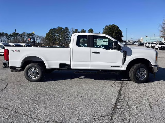 2026 Oxford White Ford Super Duty F-350 SRW XL 4X4 Truck