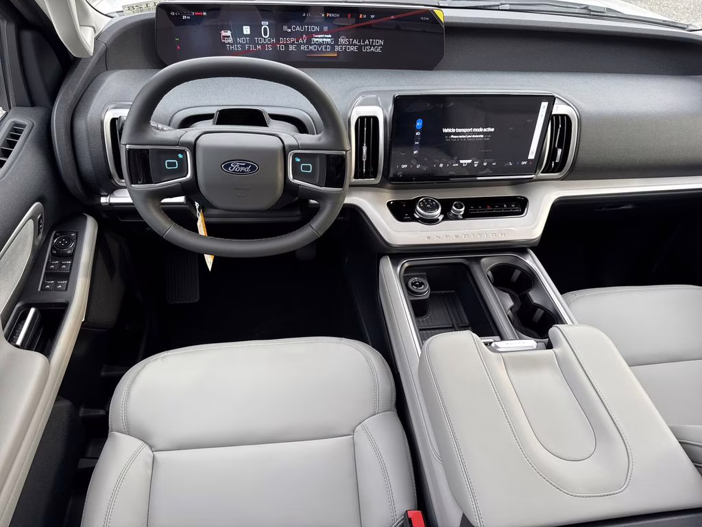 2026 White Metallic Ford Expedition Max Active RWD SUV