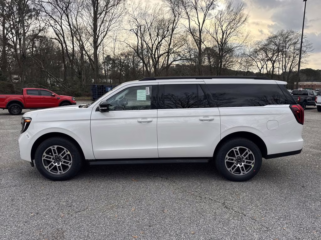 2026 White Metallic Ford Expedition Max Active RWD SUV