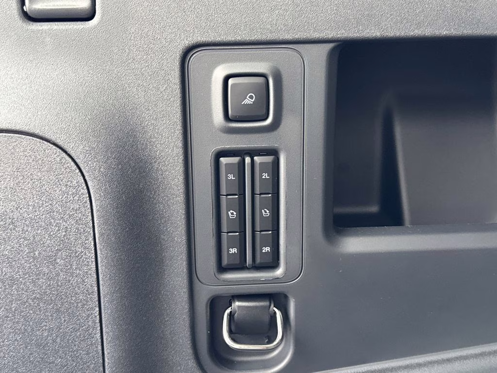 2026 White Metallic Ford Expedition Platinum 4X4 SUV