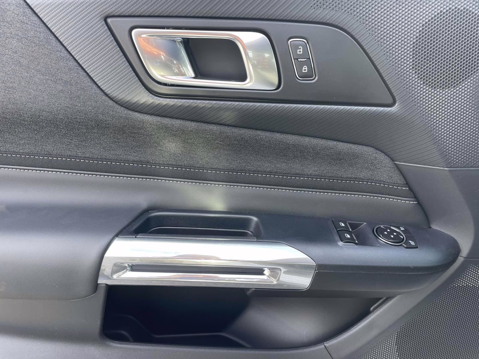 2026 Oxford White Ford Mustang GT RWD Coupe