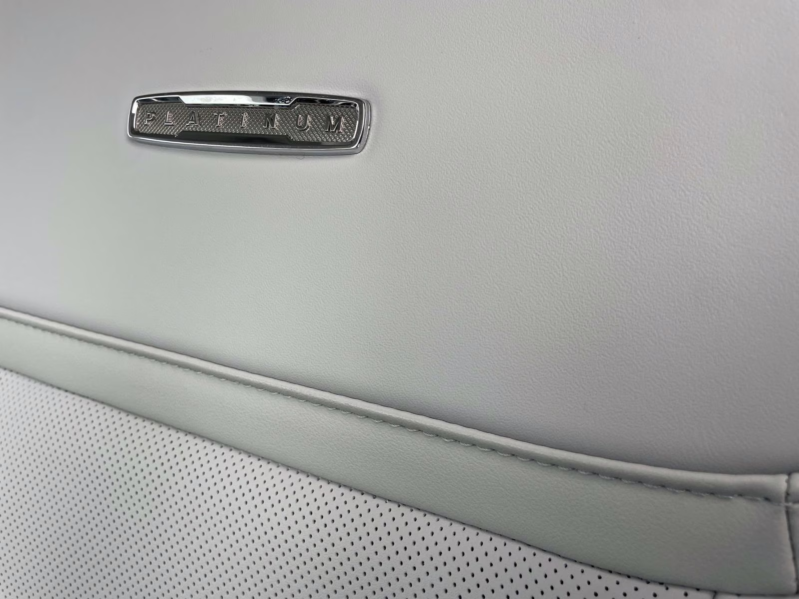 2026 White Metallic Ford Expedition Max Platinum 4X4 SUV