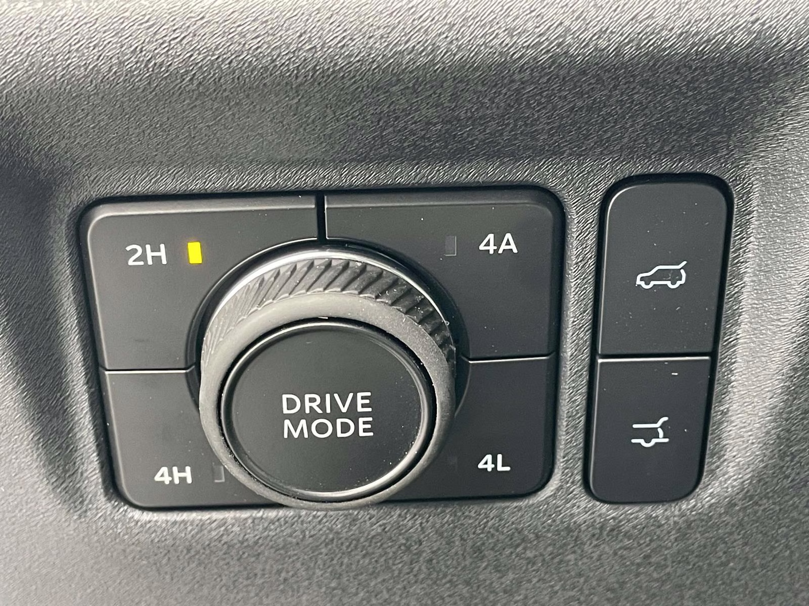 2026 White Metallic Ford Expedition Max Platinum 4X4 SUV