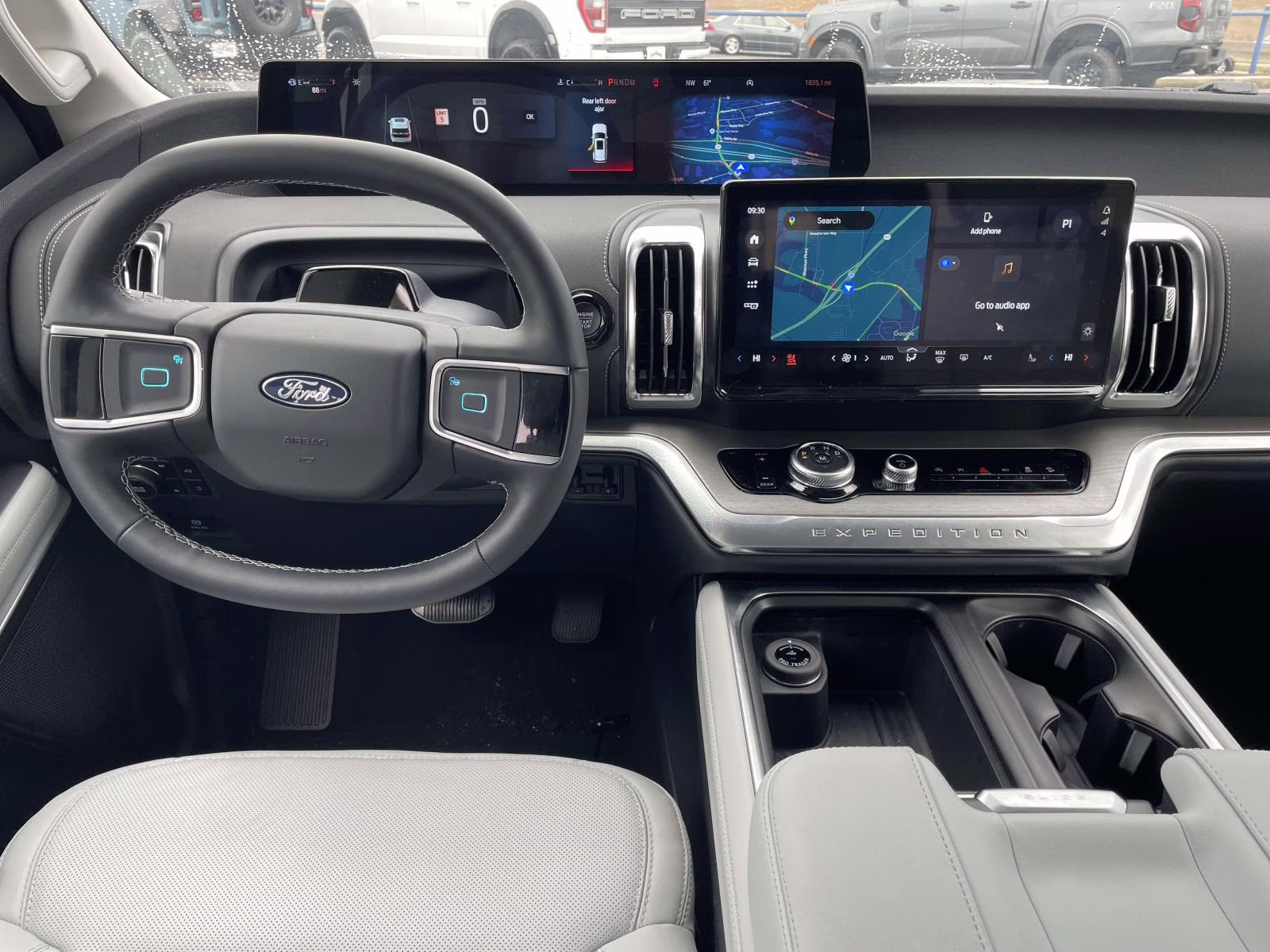 2026 White Metallic Ford Expedition Max Platinum 4X4 SUV