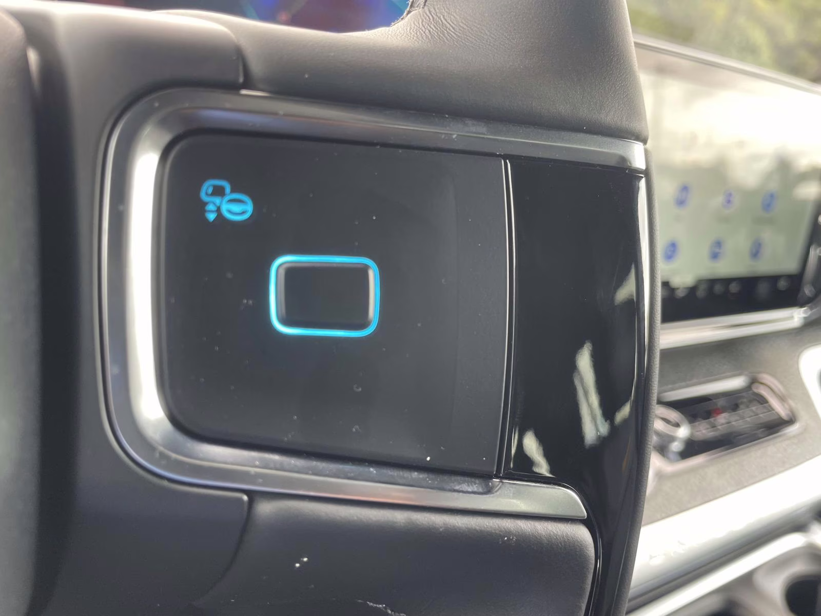 2025 Oxford White Ford Expedition Tremor 4X4 SUV