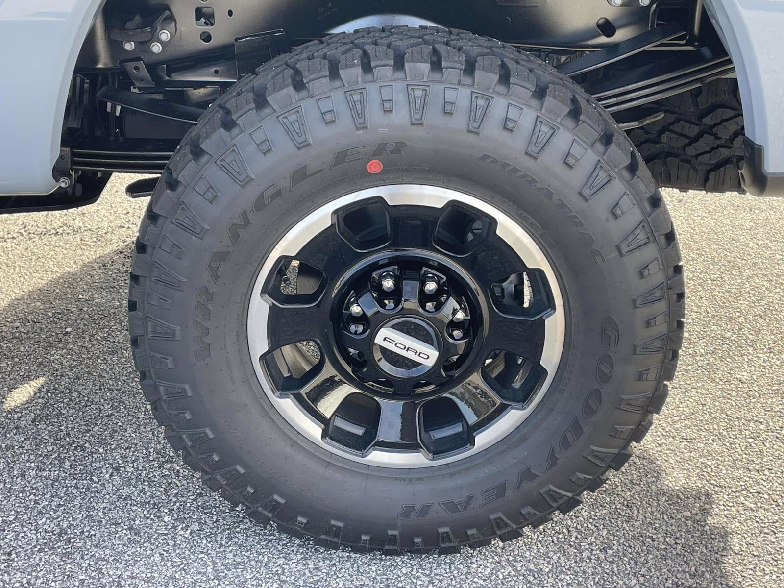 2026 Gray Metallic Ford Super Duty F-250 SRW Lariat 4X4 Truck