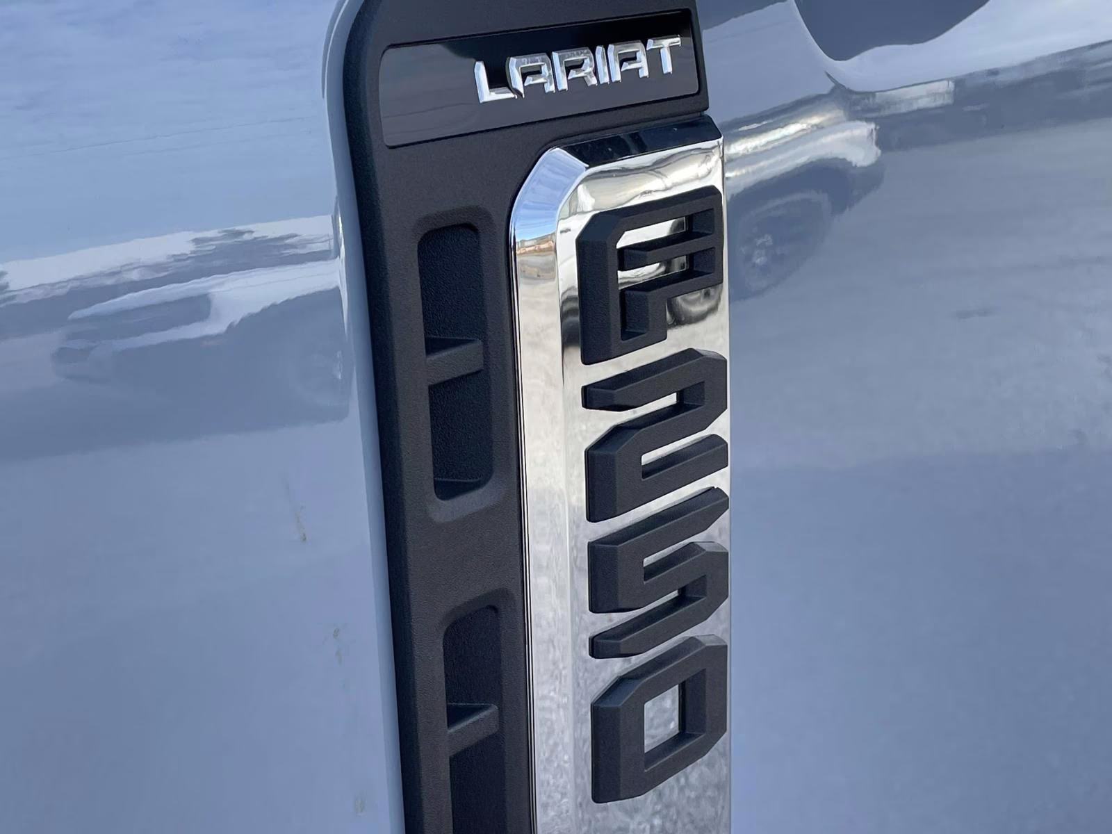 2026 Gray Metallic Ford Super Duty F-250 SRW Lariat 4X4 Truck